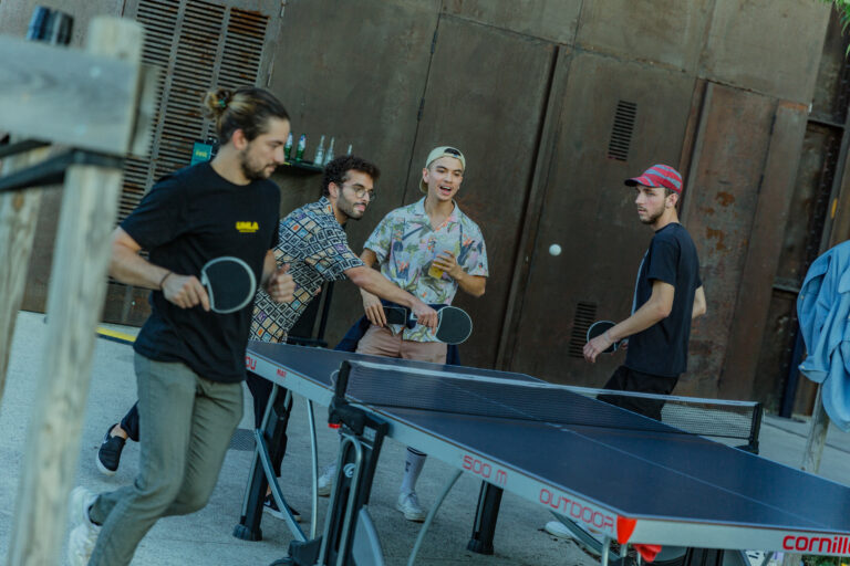 Playtime : Tournoi de ping-pong