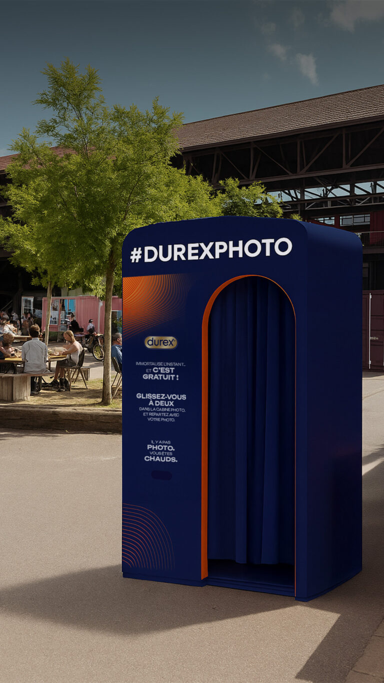 La cabine photo Durex s’installe à HEAT !